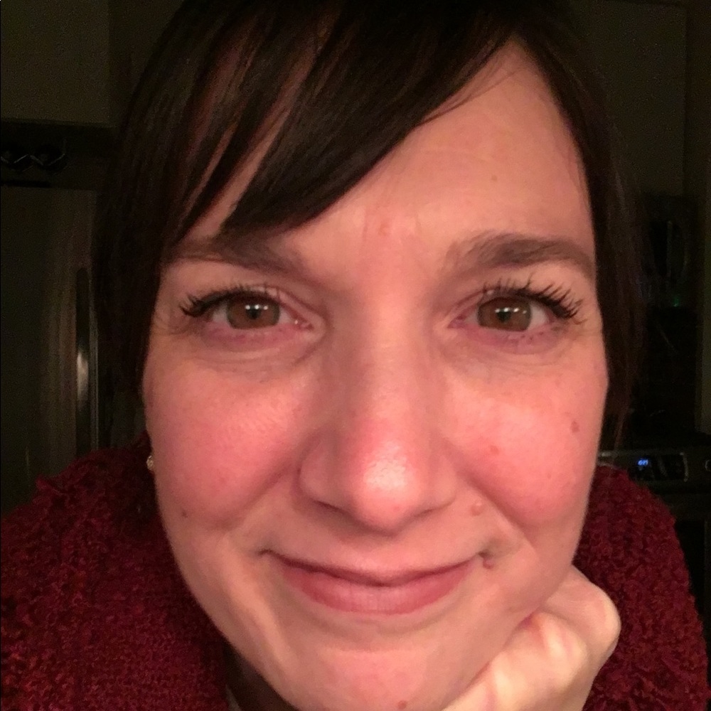 Meet your Posher, Jeanne